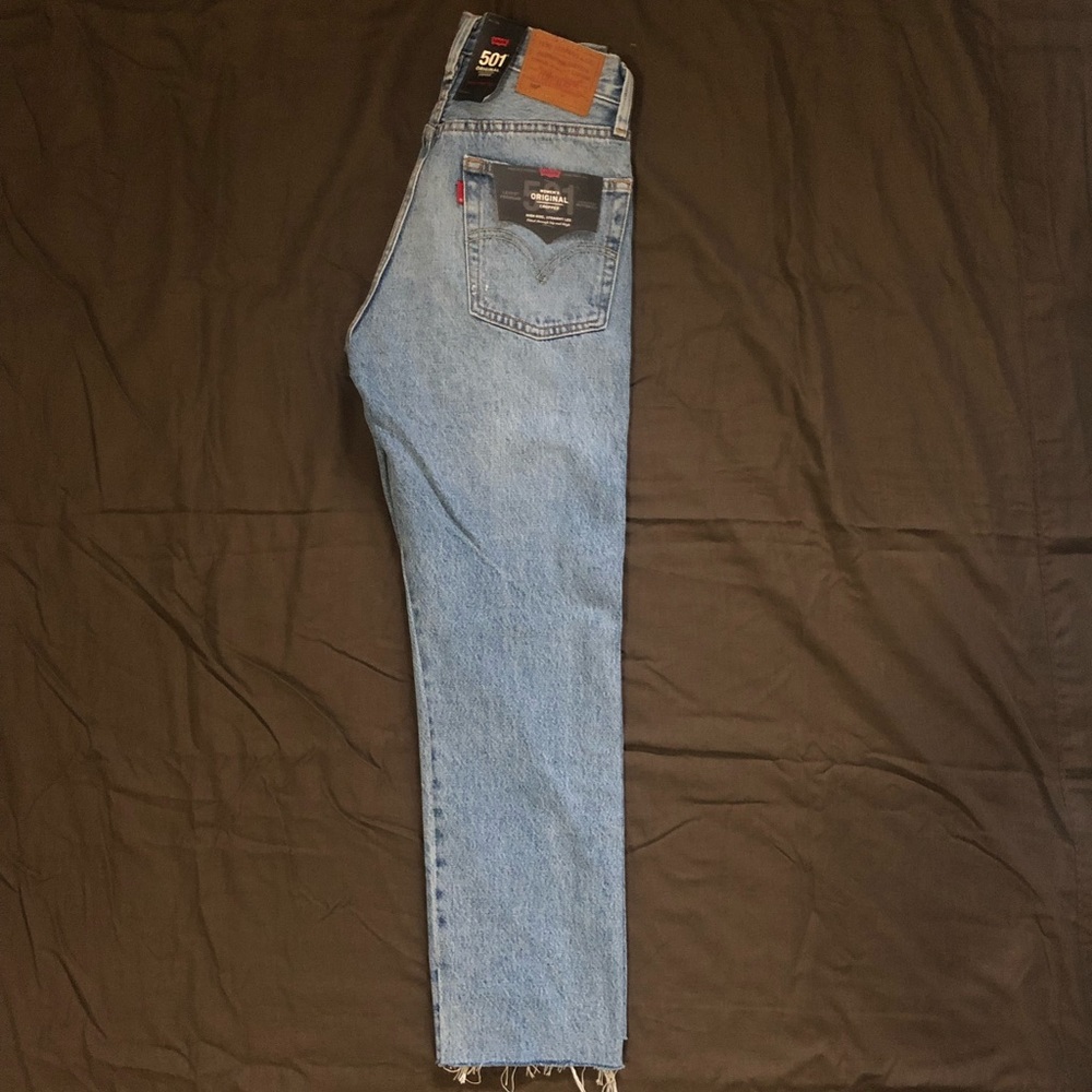 Levi’s - Picture 2 of 5